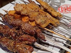 -丽伟的串·烧烤·砂锅(季景天地店)