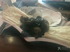 -陈府大宅门成都火锅·手切鲜肉(太原街店)