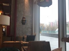 靠窗位-MANYU COFFEE(广渠门店)