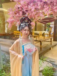 -彭彭的汉服体验馆(东湖林语店)