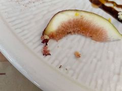 -Mark&Mars Restaurant