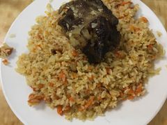 抓饭-新疆风味冷水鱼庄(友谊峰路店)