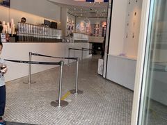-喜茶(迪士尼小镇DP店)
