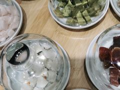 -阮大兴糕团(杭州西湖银泰百货店)