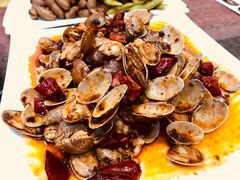 -扒虾小妹儿麻辣海鲜(宏图街店)