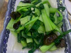 -维吾尔餐厅(宜山路店)