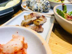 -喜来稀肉(北外滩白玉兰广场店)