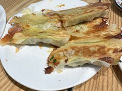 三鲜锅贴-方城小吃店