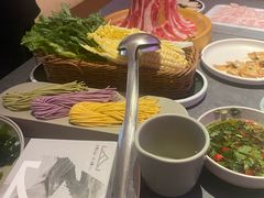 -故里和山·成都火锅(欢乐港湾店)