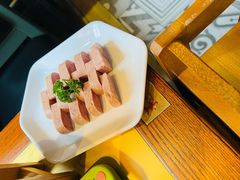 自制午餐肉-手选潮汕鲜活牛肉火锅(二七广场店)