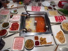 -海底捞火锅鲜切牛肉主题店(长寿路店)