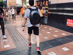 -八一路好吃街(雨田商务大厦店)