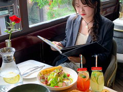 -芳草地西式融合餐厅(回龙窝店)