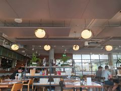 -ROAST coffee & eatery