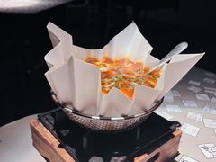 -穹六人间 people 6(岳阳路店)