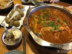 -老凯俚酸汤鱼(鸿通城店)