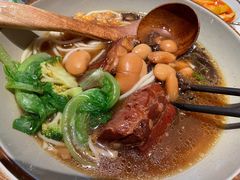 -百春原湖南牛肉粉(百联世纪店)