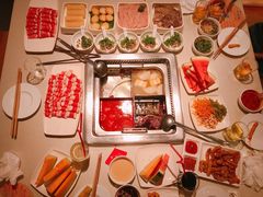 -海底捞火锅鲜切牛肉主题店(长寿路店)