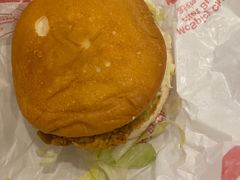 -麦当劳(宝山大厦店)