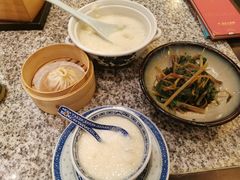 民国美龄粥-南京大牌档(龙湖长楹天街店)