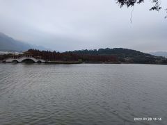 -星湖旅游景区七星岩