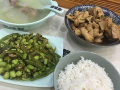 -尚味轩壹号饭堂(曼哈顿广场店)