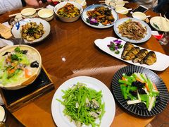 -鑫真味私房菜馆