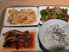 -老乡鸡(上海品尊国际中心店)
