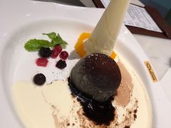 -港丽餐厅(高德置地店)