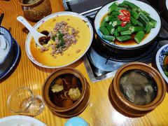 -九道菜有鸡鱼头(石鼓路店)