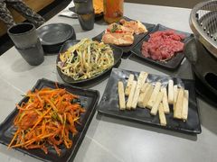 -啊美丽炭火烤肉(滑翔一店)
