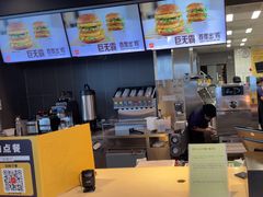 -麦当劳(南宁东站店)