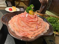 -吼堂老火锅(湖滨银泰in77店)