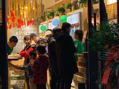 大堂-锅圈食汇火锅烧烤食材超市(颖秀路店)