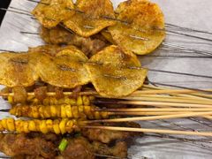 -郑贵初烧烤·烤凤爪的发明者(王家湾店)