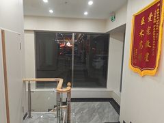 -德元·美联众合24小时动物医院(总院)