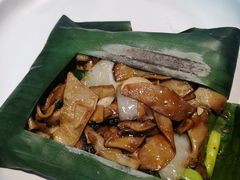 包烤丛林蘑菇乐-雀舞云南菜(乐客城店)