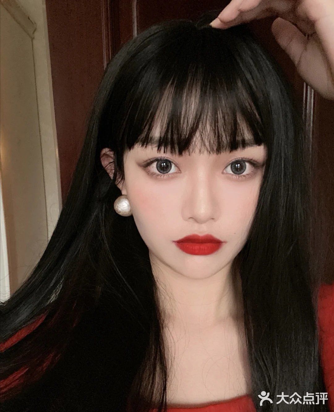 漫画刘海标配眼珠子，选的直径比较大的