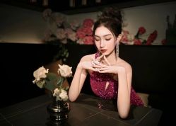 -纯色时光婚纱艺术馆WHITE