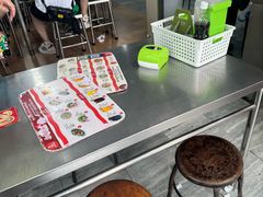 -榮泰米粉湯(Left Shop)