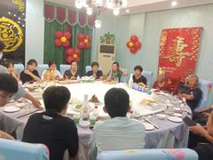 -一家人(南京路店)