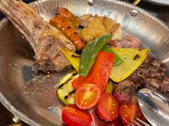 -卡佩罗意大利餐厅及酒吧Al Cappello Trattoria