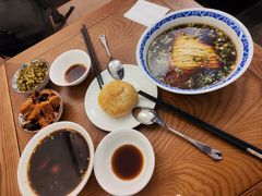 -二泉园老菜馆·百年无锡菜
