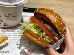 -The Habit Burger Grill 哈比特汉堡(爱琴海店)