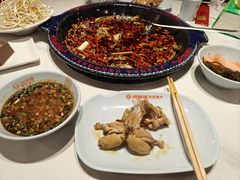 -何师傅美蛙鱼头(汉街店)