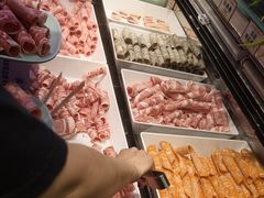 -金滏山烤肉·海鲜·火锅自助餐厅(襄阳万达店)