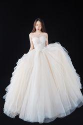 -MISS MIA 婚纱品牌馆