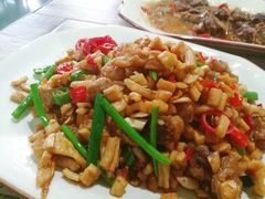 -南雄雄州土菜餐厅(粤北大厦店)