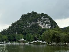 -星湖旅游景区七星岩