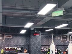 -拳力汇散打搏击泰拳俱乐部(绿地缤纷城店)